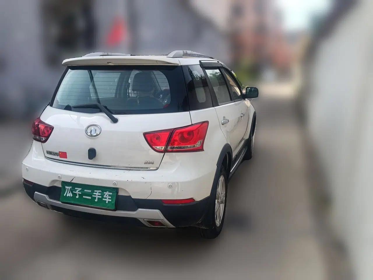 Great Wall M4 2014 1.5L Manual Luxury Model — миниатюра 6