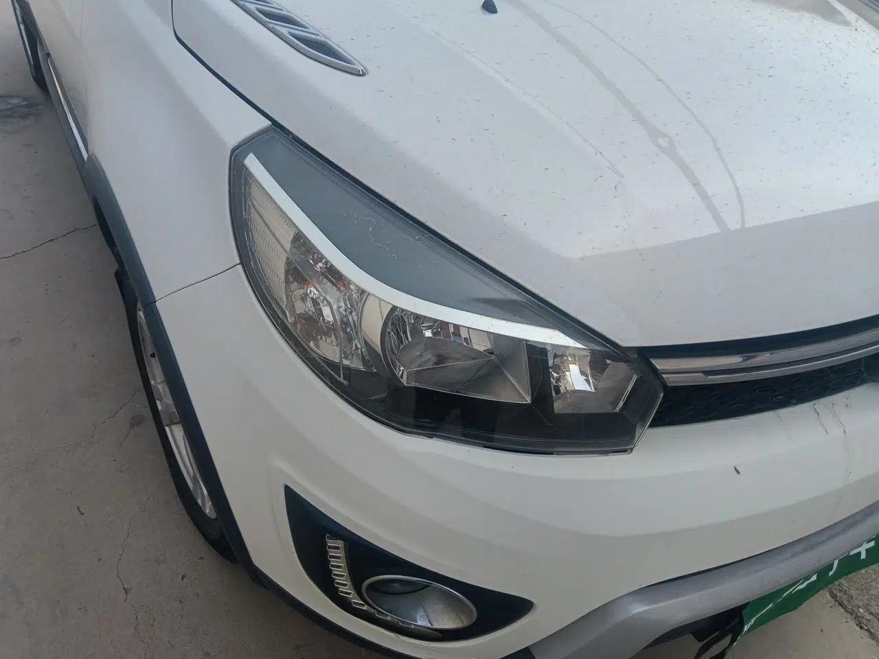 Great Wall M4 2014 1.5L Manual Luxury Model — миниатюра 7
