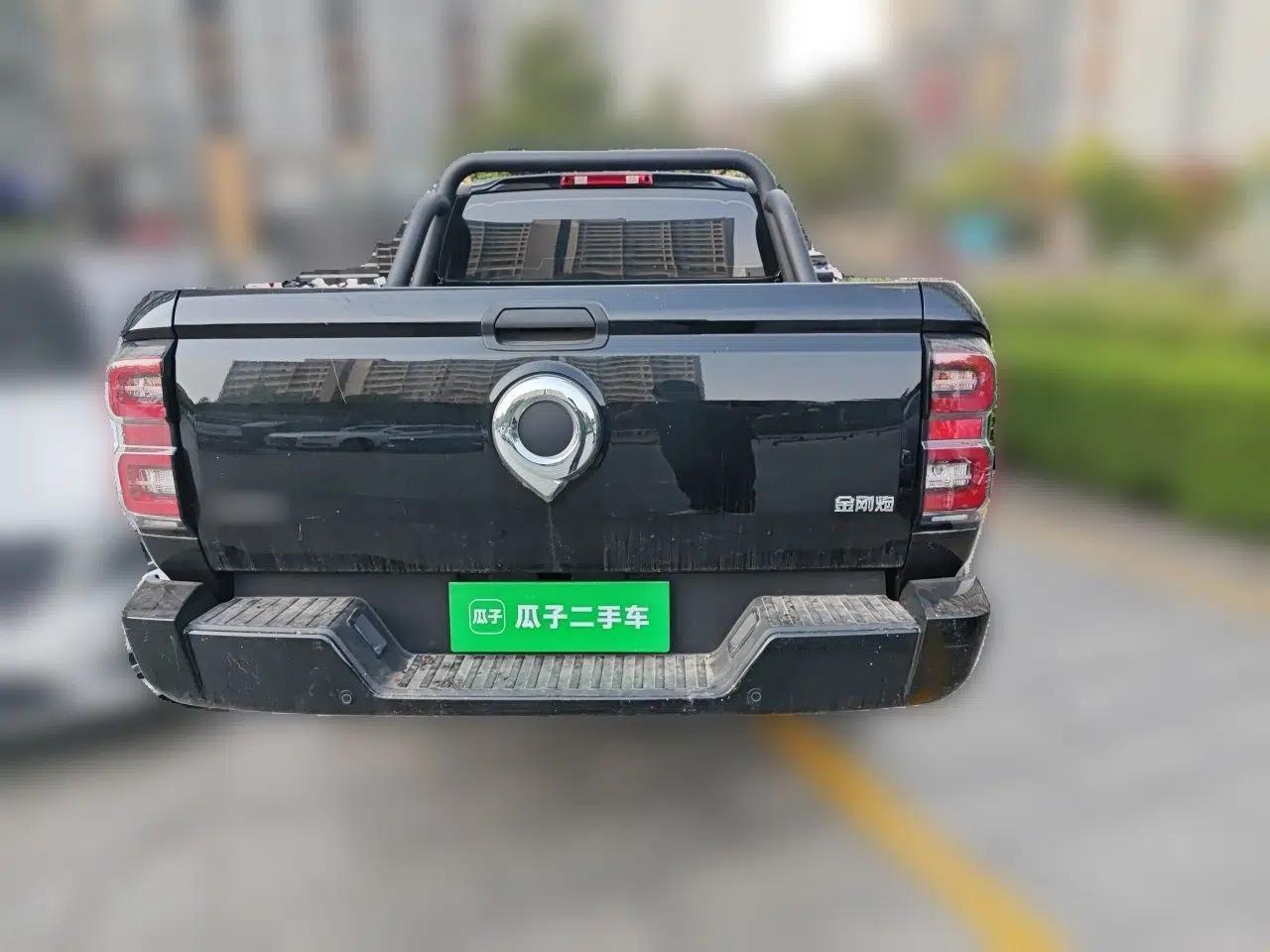 Great Wall King Kong Poer 2024 2.0T Automatic 8AT Diesel Two-Wheel-Drive Elite Flatbed — миниатюра 5