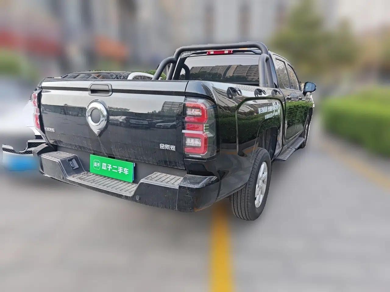 Great Wall King Kong Poer 2024 2.0T Automatic 8AT Diesel Two-Wheel-Drive Elite Flatbed — миниатюра 6