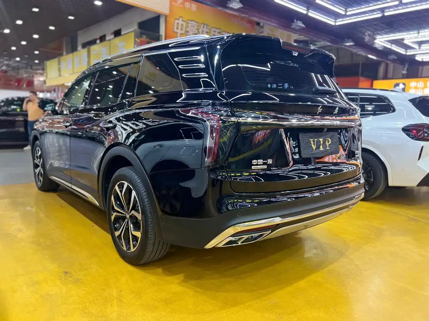 Hongqi HS7 2023 2.0T Automatic 4WD Flagship Edition (6-seater) — миниатюра 5