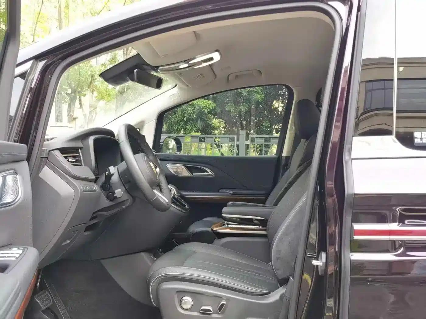 Hongqi HQ9 2024 2.0T Luxury Edition — миниатюра 4