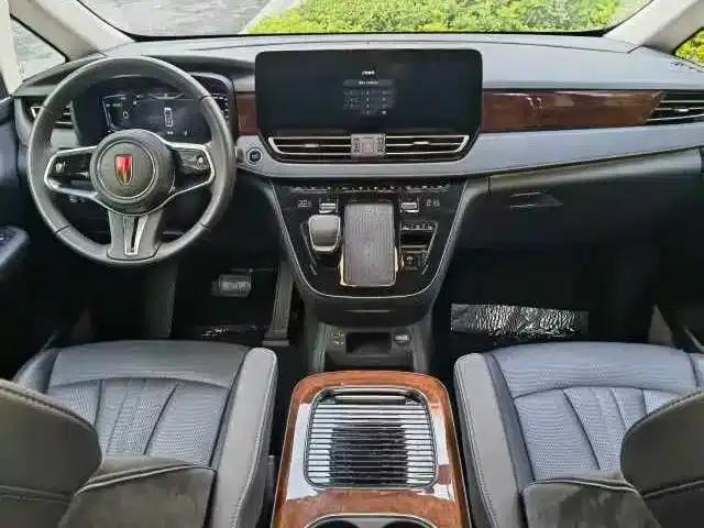 Hongqi HQ9 2024 2.0T Luxury Edition — миниатюра 10