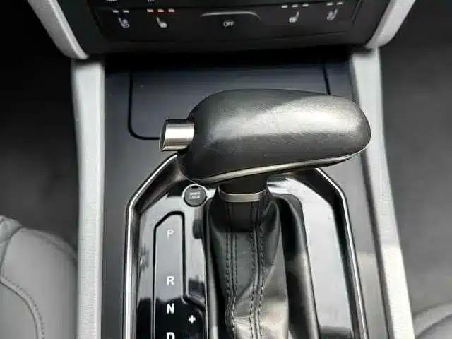 Hongqi H7 2018 3.0L Premium Edition — миниатюра 9