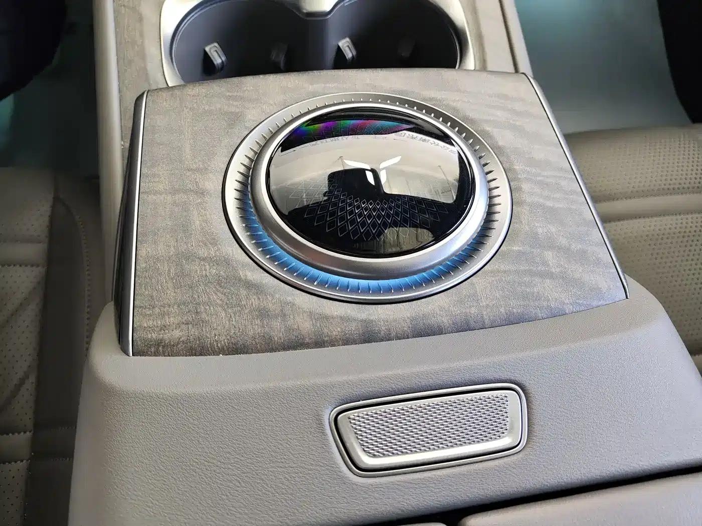 Hongqi Tiangong 08 2025 680 Ultra 4WD Edition — миниатюра 12
