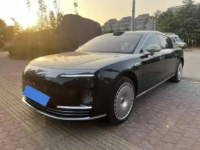 2025 S800 Premium Range Extended Star Executive Edition (4-seater, 192-line LiDAR)