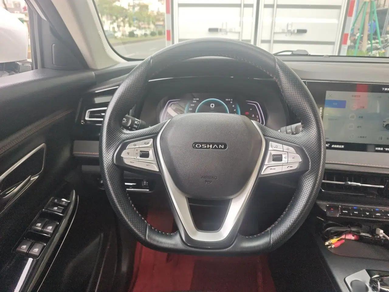 CHANGAN OSHAN X7 PLUS 2022 1.5T Blue Whale Edition Automatic ZhiZun Model — миниатюра 11