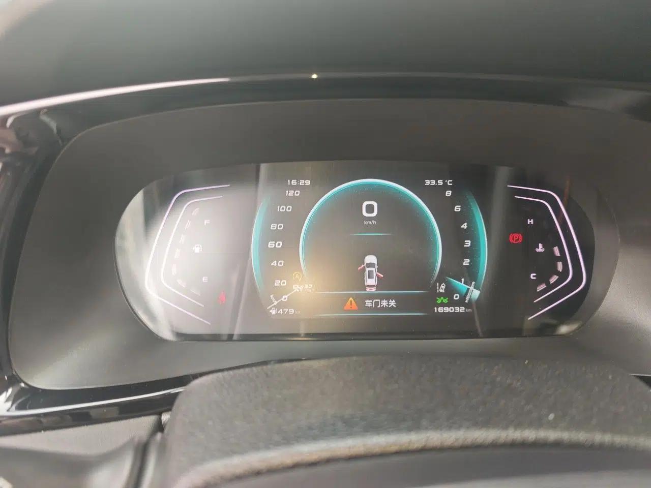 CHANGAN OSHAN X7 PLUS 2022 1.5T Blue Whale Edition Automatic ZhiZun Model — миниатюра 12