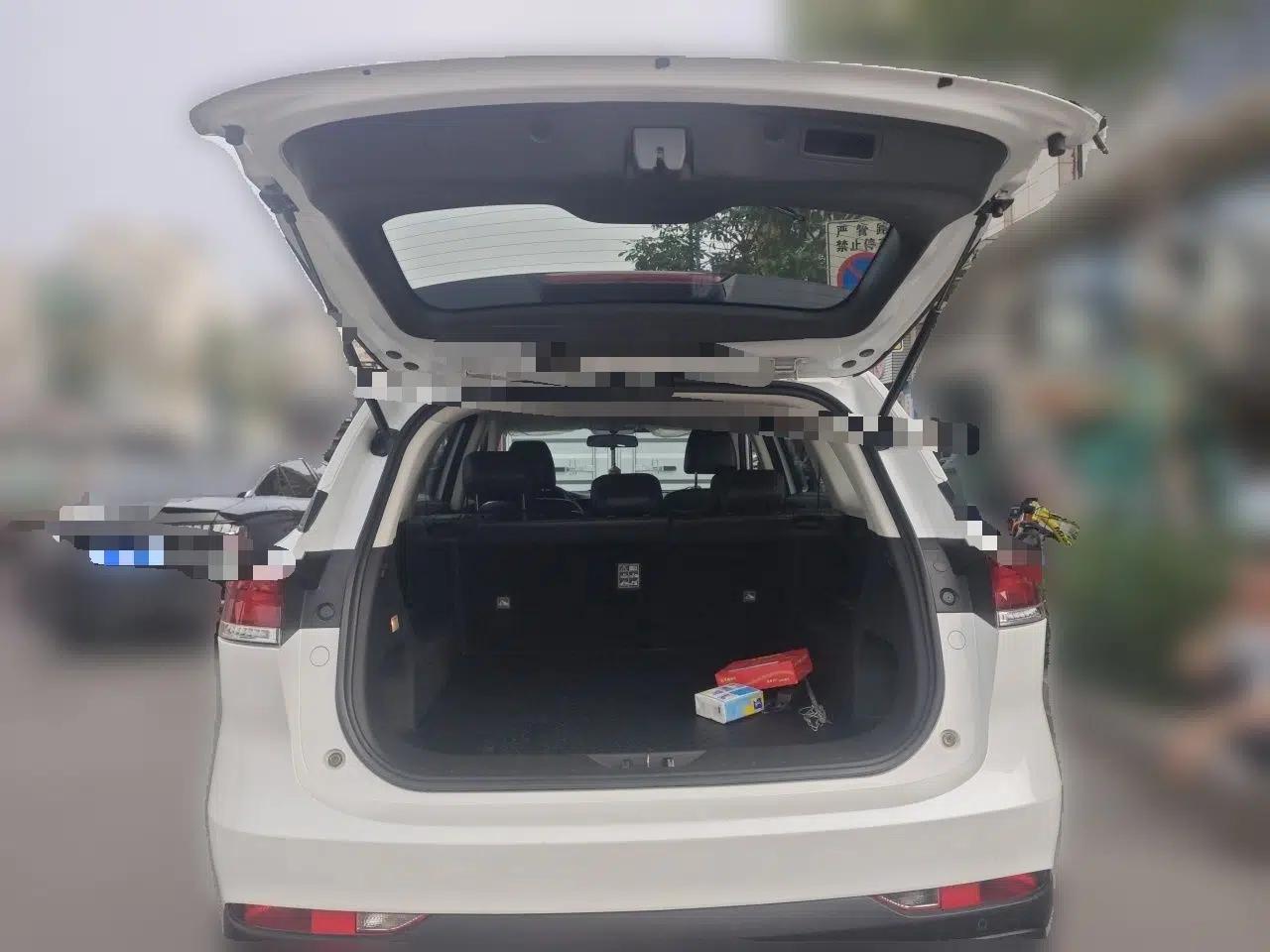 CHANGAN OSHAN X7 PLUS 2022 1.5T Blue Whale Edition Automatic ZhiZun Model — миниатюра 20