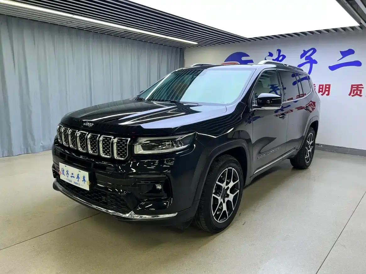 Grand Commander 2022 2.0T 2WD Luxury Edition — миниатюра 1