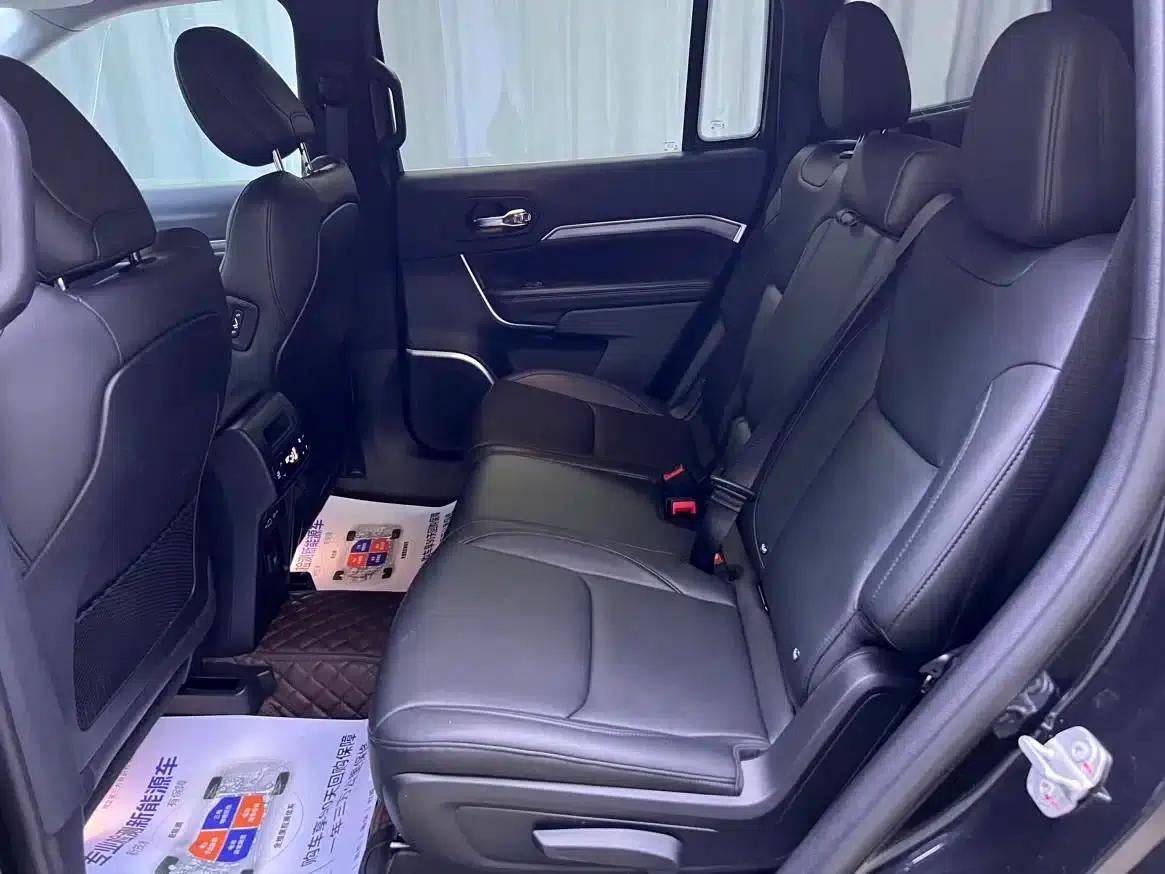 Grand Commander 2022 2.0T 2WD Luxury Edition — миниатюра 17
