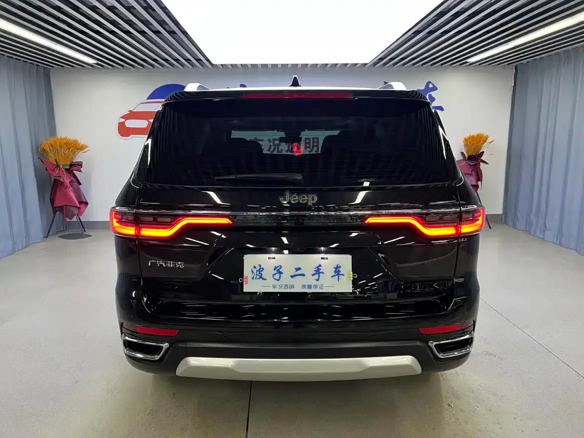 Grand Commander 2022 2.0T 2WD Luxury Edition — миниатюра 20
