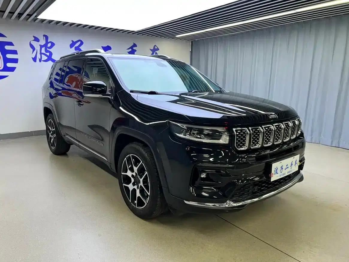 Grand Commander 2022 2.0T 2WD Luxury Edition — миниатюра 3