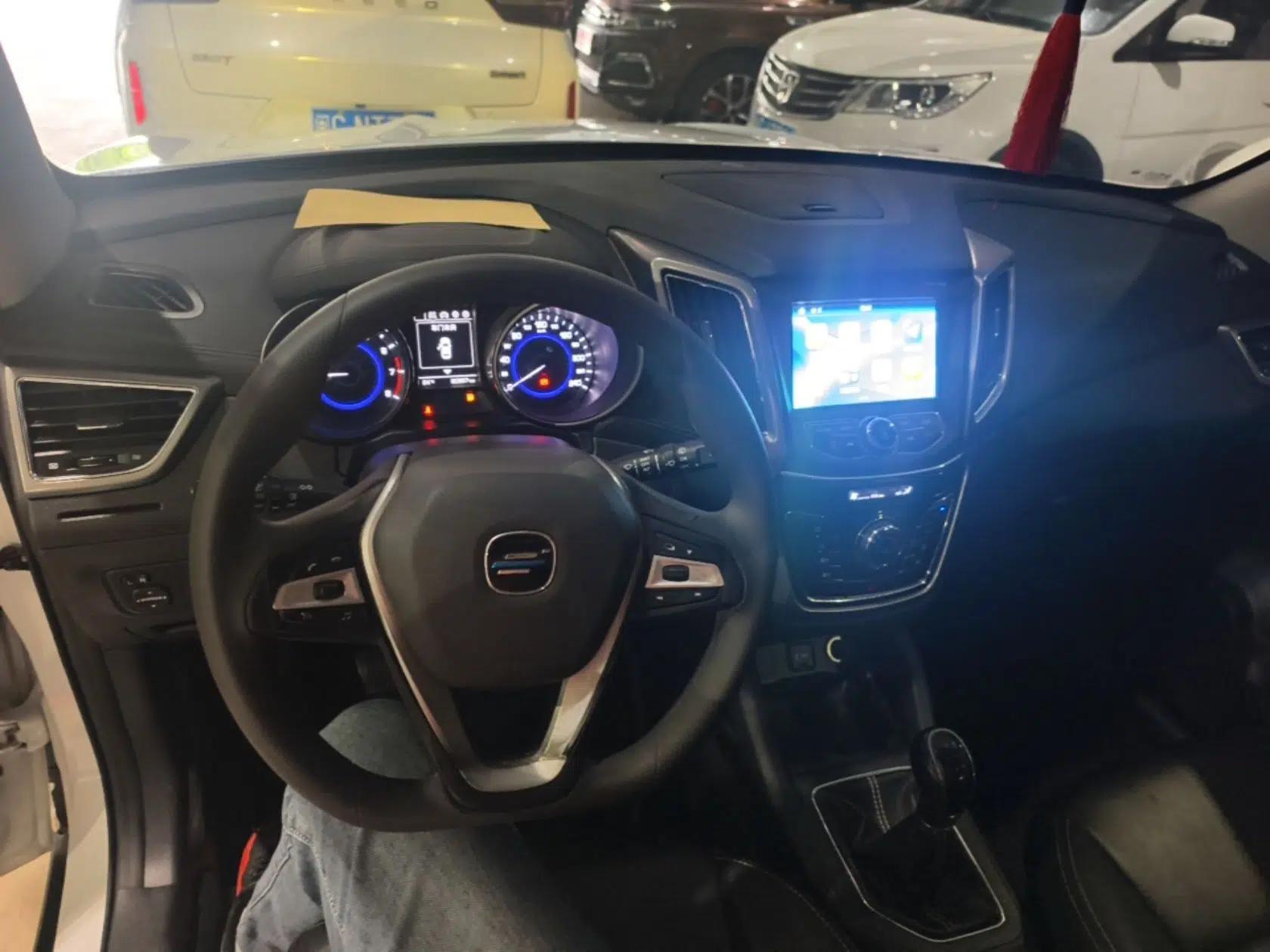 CHANGAN OSHAN COS5 2021 1.6L Manual Luxury Model — миниатюра 13