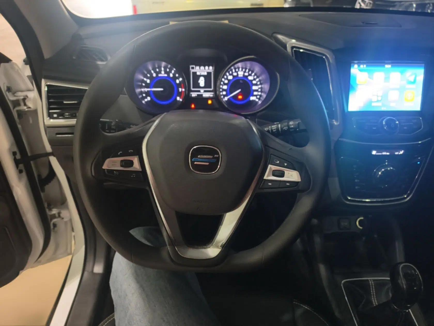 CHANGAN OSHAN COS5 2021 1.6L Manual Luxury Model — миниатюра 14