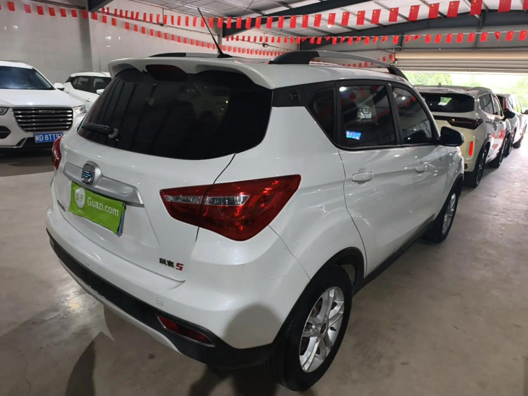 CHANGAN OSHAN COS5 2021 1.6L Manual Luxury Model — миниатюра 6