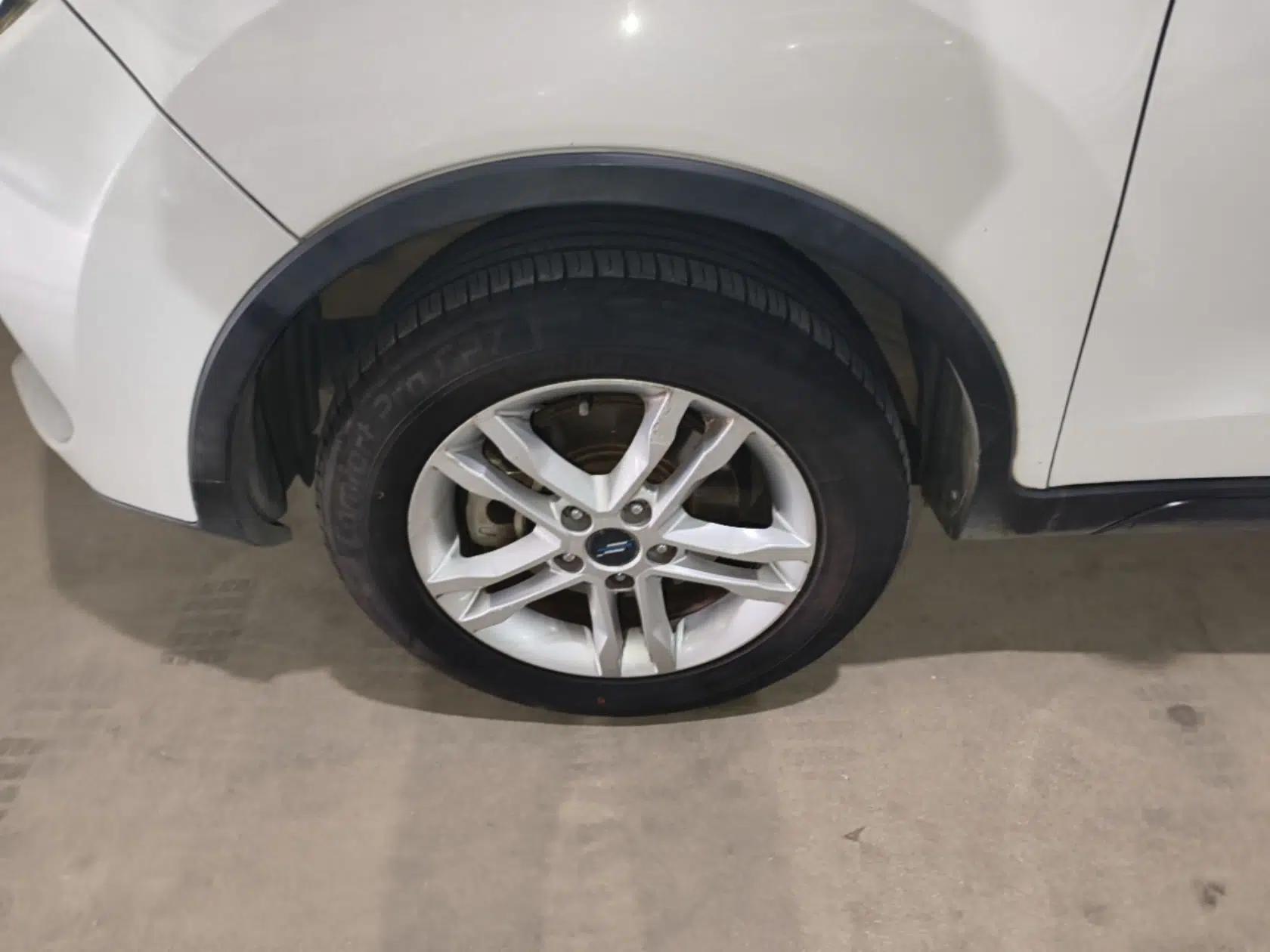 CHANGAN OSHAN COS5 2021 1.6L Manual Luxury Model — миниатюра 8