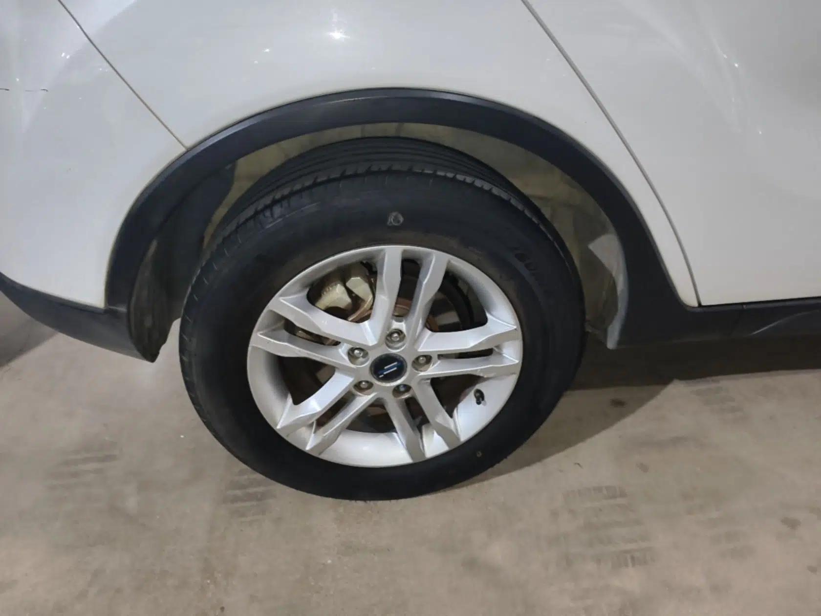 CHANGAN OSHAN COS5 2021 1.6L Manual Luxury Model — миниатюра 10