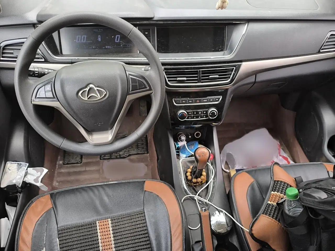 CHANGAN KAICHENG Oushang A600 2016 1.5L Manual Elite 7-Seater — миниатюра 18