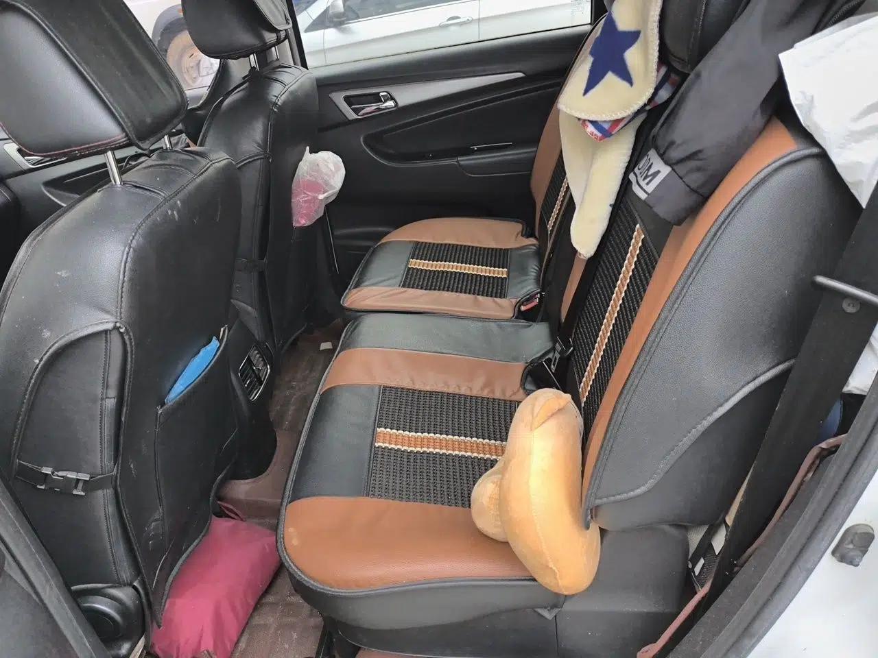 CHANGAN KAICHENG Oushang A600 2016 1.5L Manual Elite 7-Seater — миниатюра 20