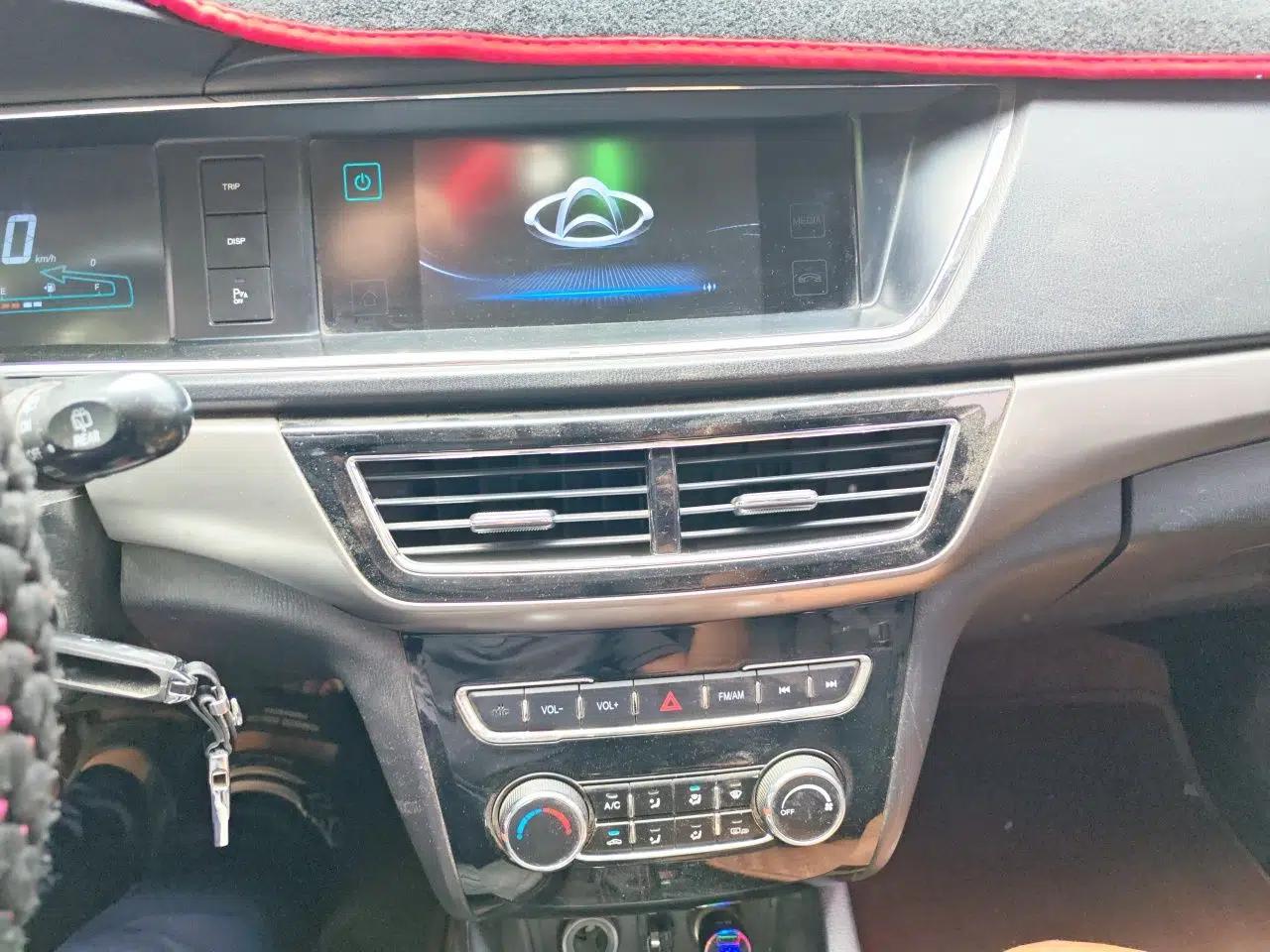 CHANGAN KAICHENG Oushang A600 2016 1.5L Manual Luxury 7-Seater — миниатюра 14
