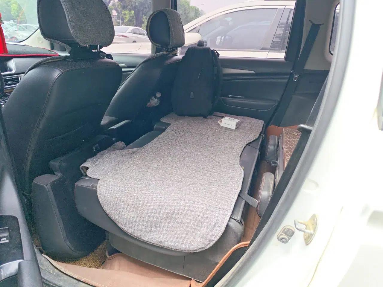 CHANGAN KAICHENG Oushang A600 2016 1.5L Manual Luxury 7-Seater — миниатюра 18