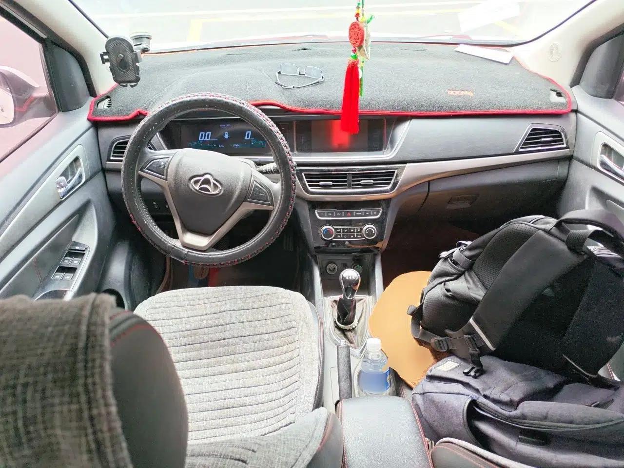 CHANGAN KAICHENG Oushang A600 2016 1.5L Manual Luxury 7-Seater — миниатюра 10