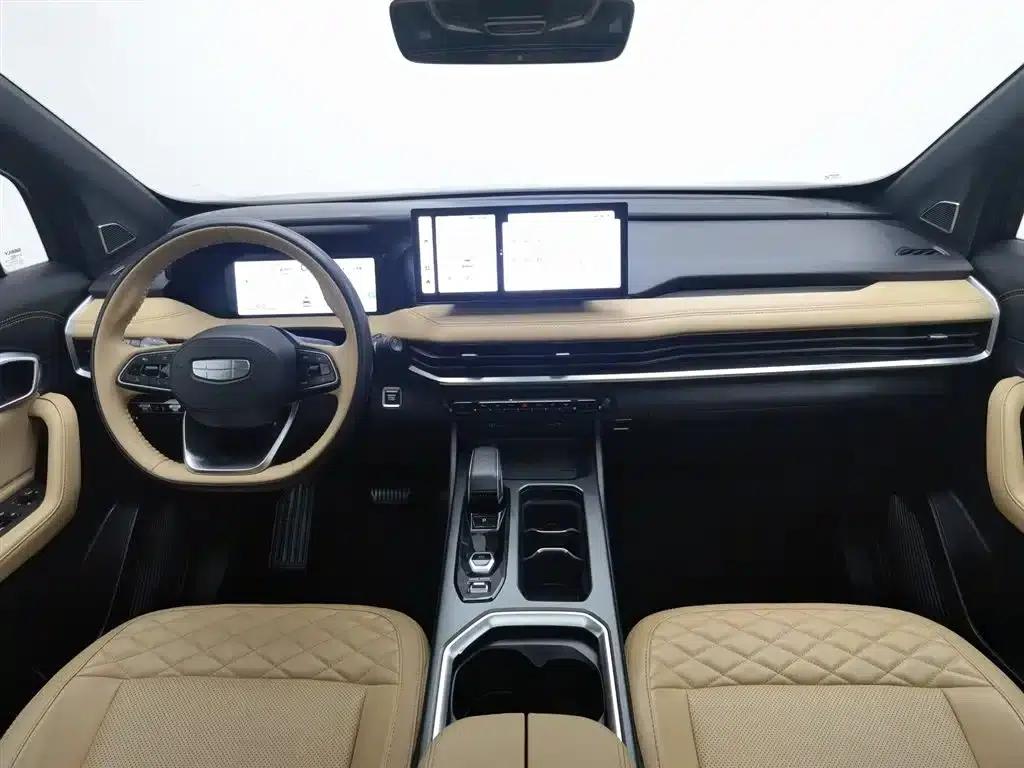 Geely Haoyue L 2023 2.0T DCT Flagship Edition — миниатюра 5