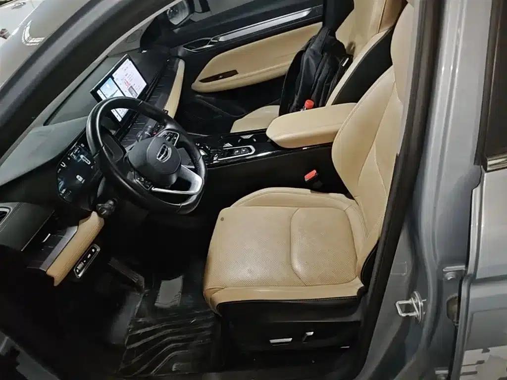 Geely Emgrand L HiP 2024 Champion Edition 1.5TD-DHT Pro 100KM Excellent Model — миниатюра 15
