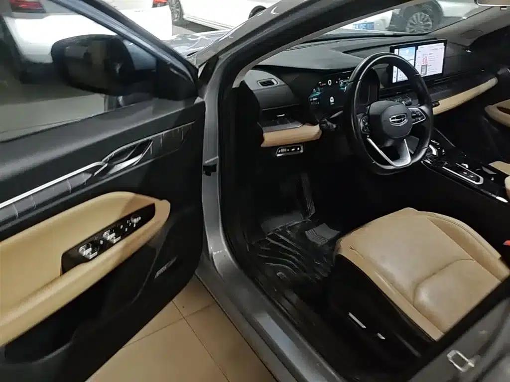 Geely Emgrand L HiP 2024 Champion Edition 1.5TD-DHT Pro 100KM Excellent Model — миниатюра 16