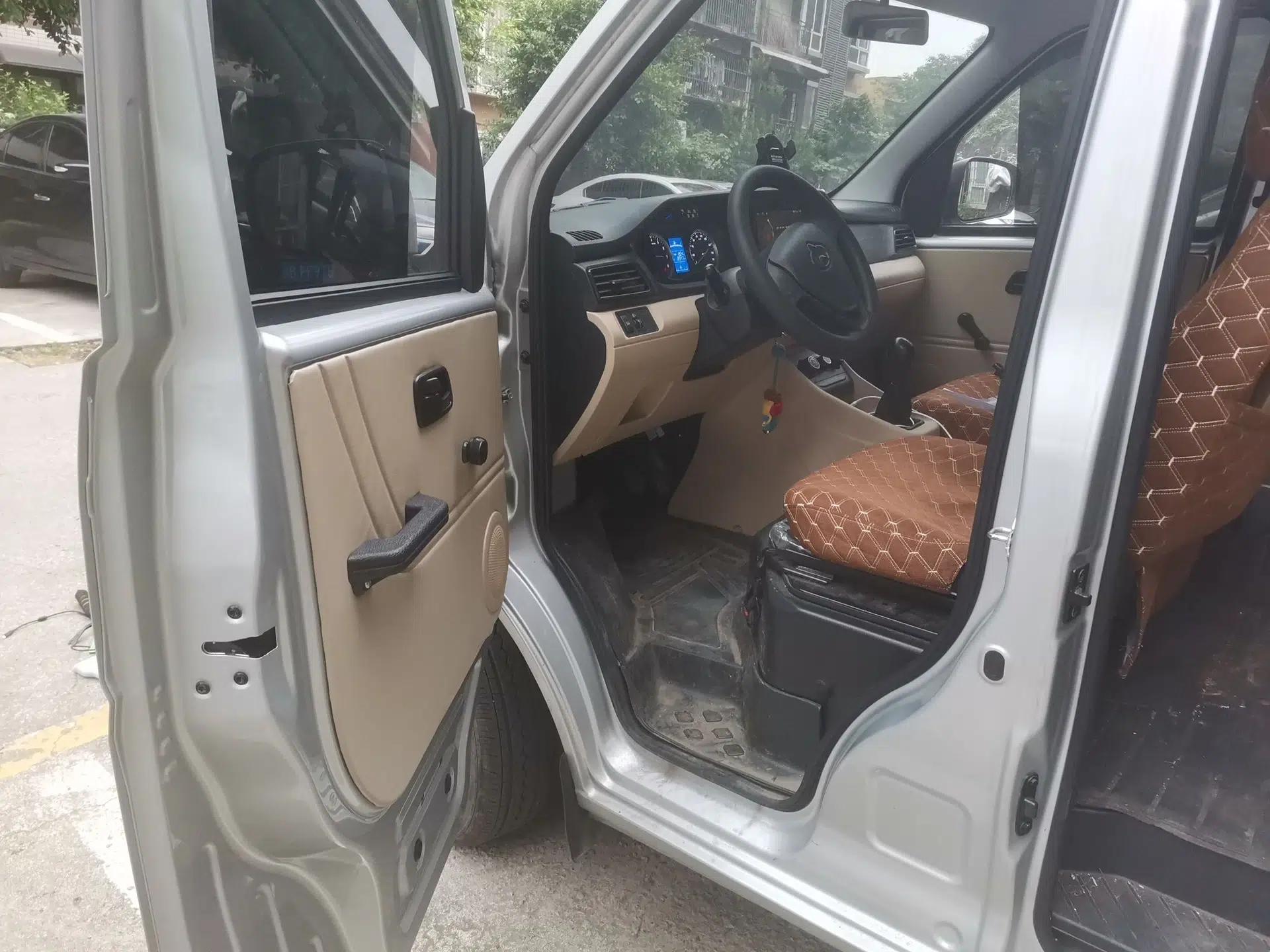 CHANGAN KUAYUE Xing V3 2023 1.3L Gasoline Standard Model 5-Seater Passenger Vehicle — миниатюра 17