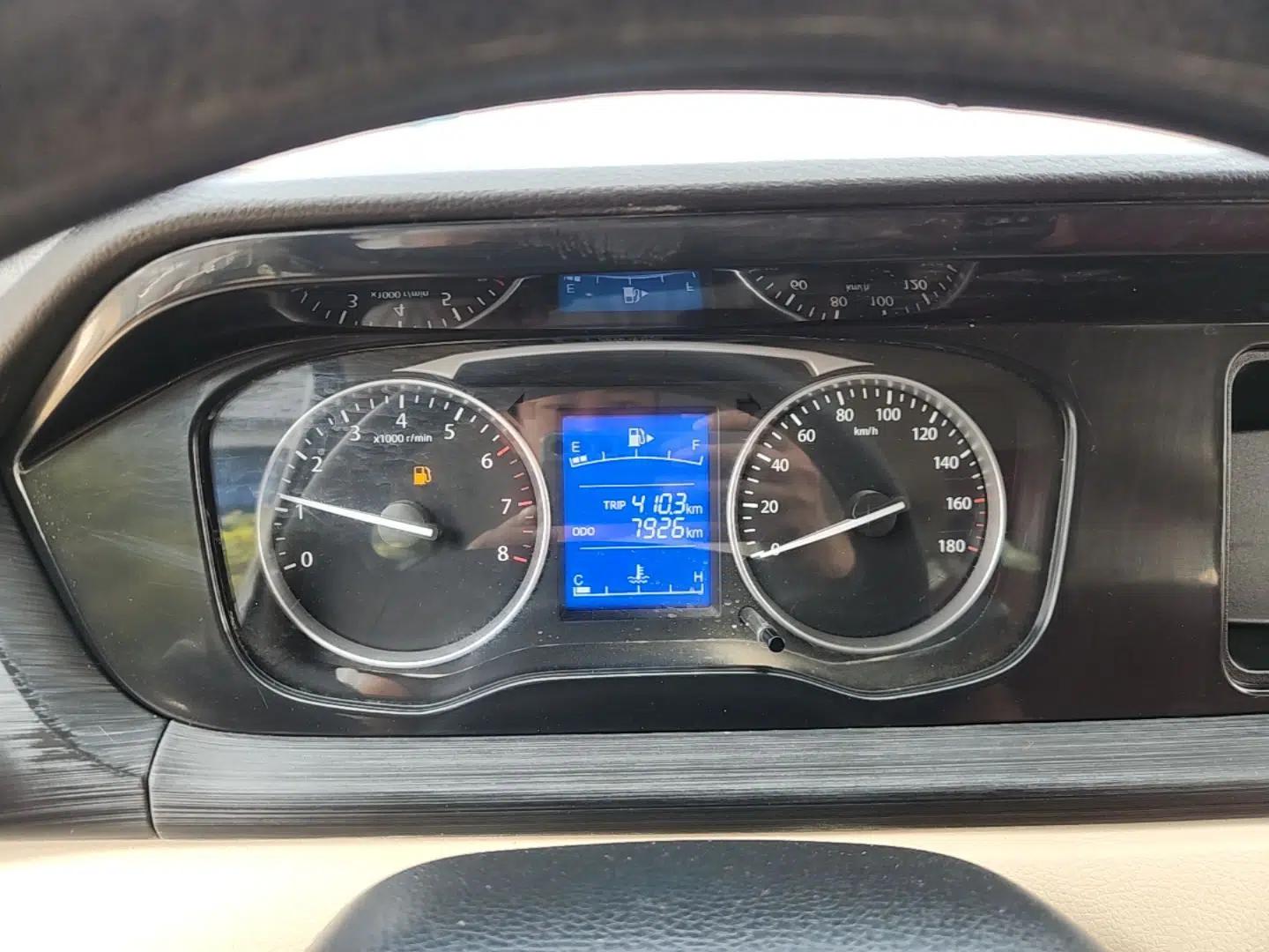 CHANGAN KUAYUE Xing V3 2023 1.5L Gasoline Standard Model 7-Seater Passenger Vehicle — миниатюра 13