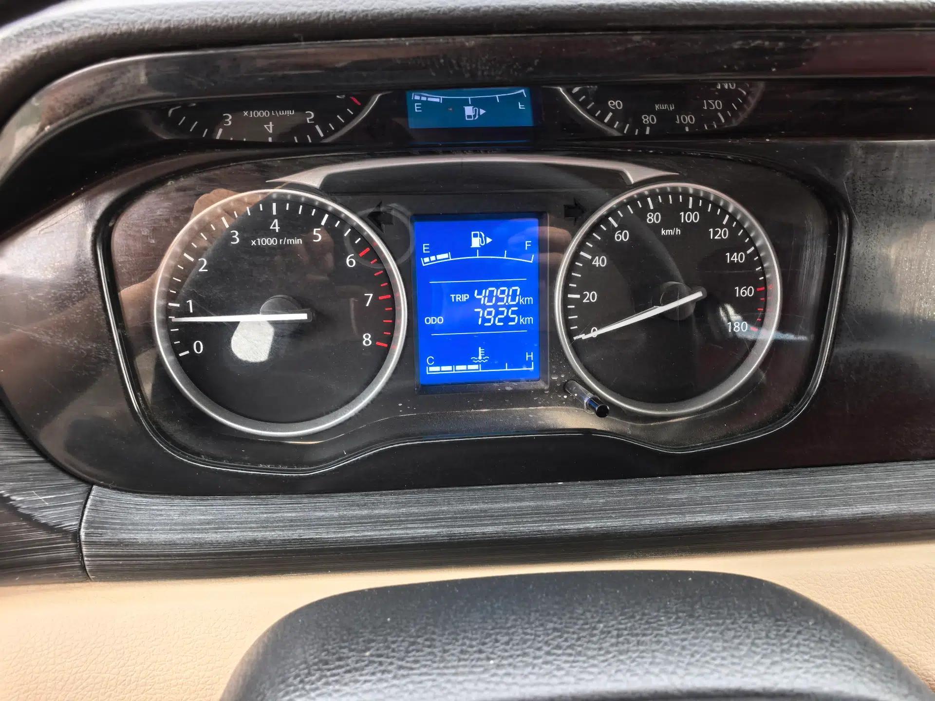 CHANGAN KUAYUE Xing V3 2023 1.5L Gasoline Standard Model 7-Seater Passenger Vehicle — миниатюра 14