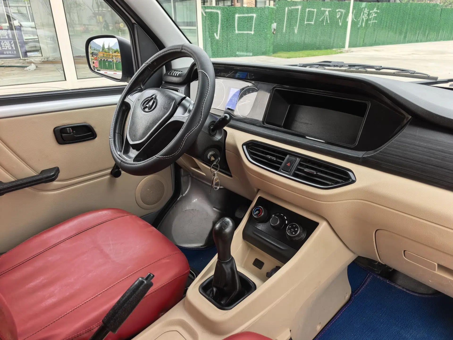 CHANGAN KUAYUE Xing V3 2023 1.5L Gasoline Standard Model 7-Seater Passenger Vehicle — миниатюра 16