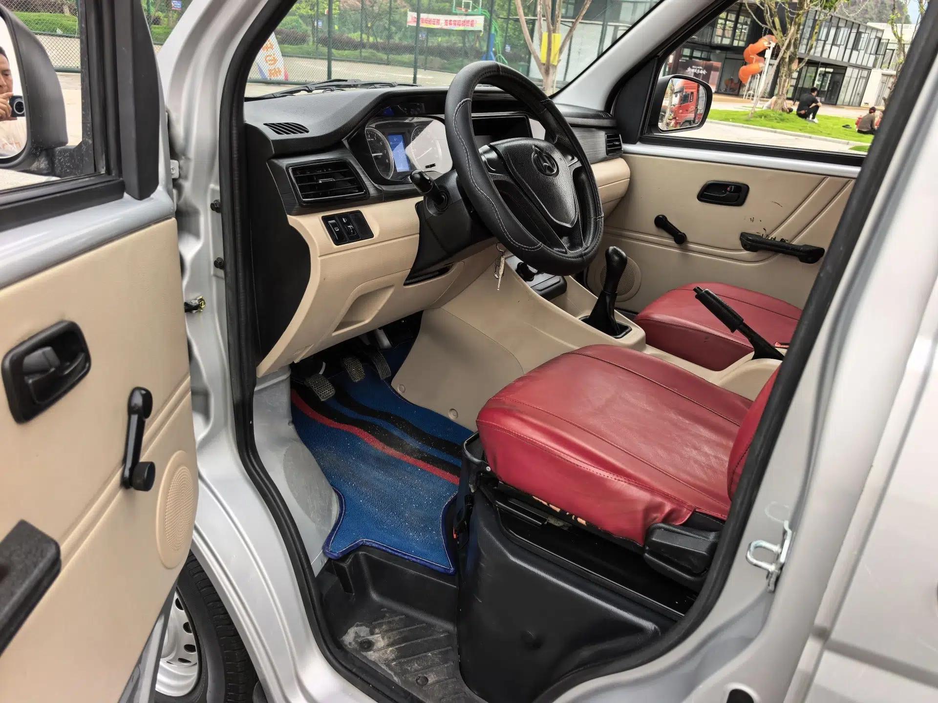 CHANGAN KUAYUE Xing V3 2023 1.5L Gasoline Standard Model 7-Seater Passenger Vehicle — миниатюра 17