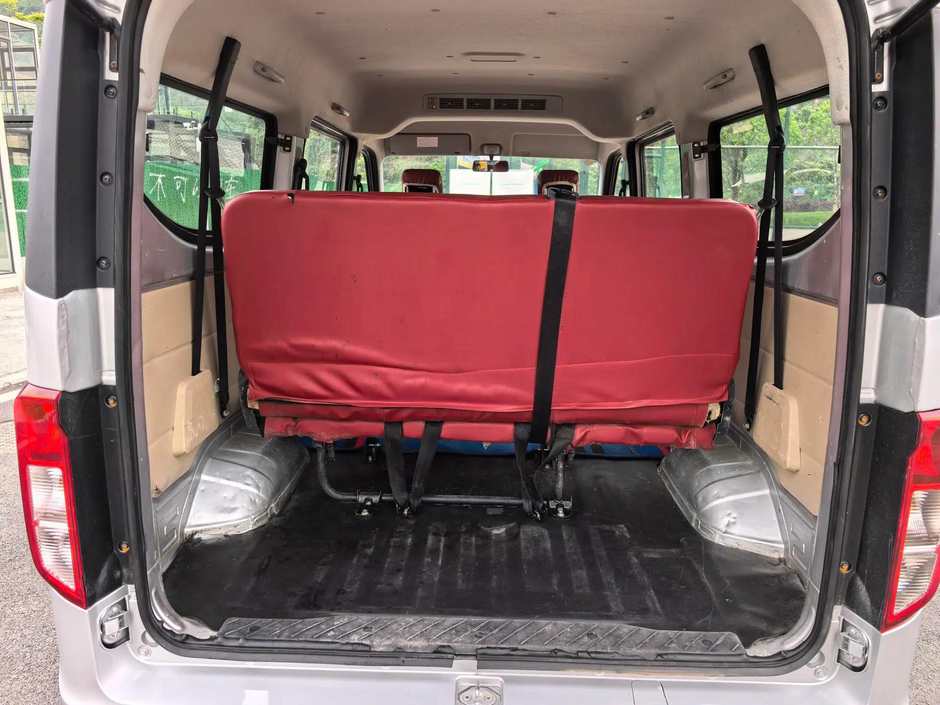 CHANGAN KUAYUE Xing V3 2023 1.5L Gasoline Standard Model 7-Seater Passenger Vehicle — миниатюра 24