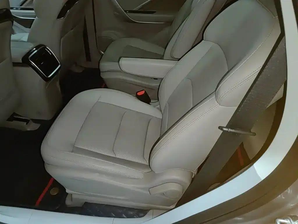 Jiaji New Energy 2021 ePro 1.5TD PHEV Premium Edition — миниатюра 17