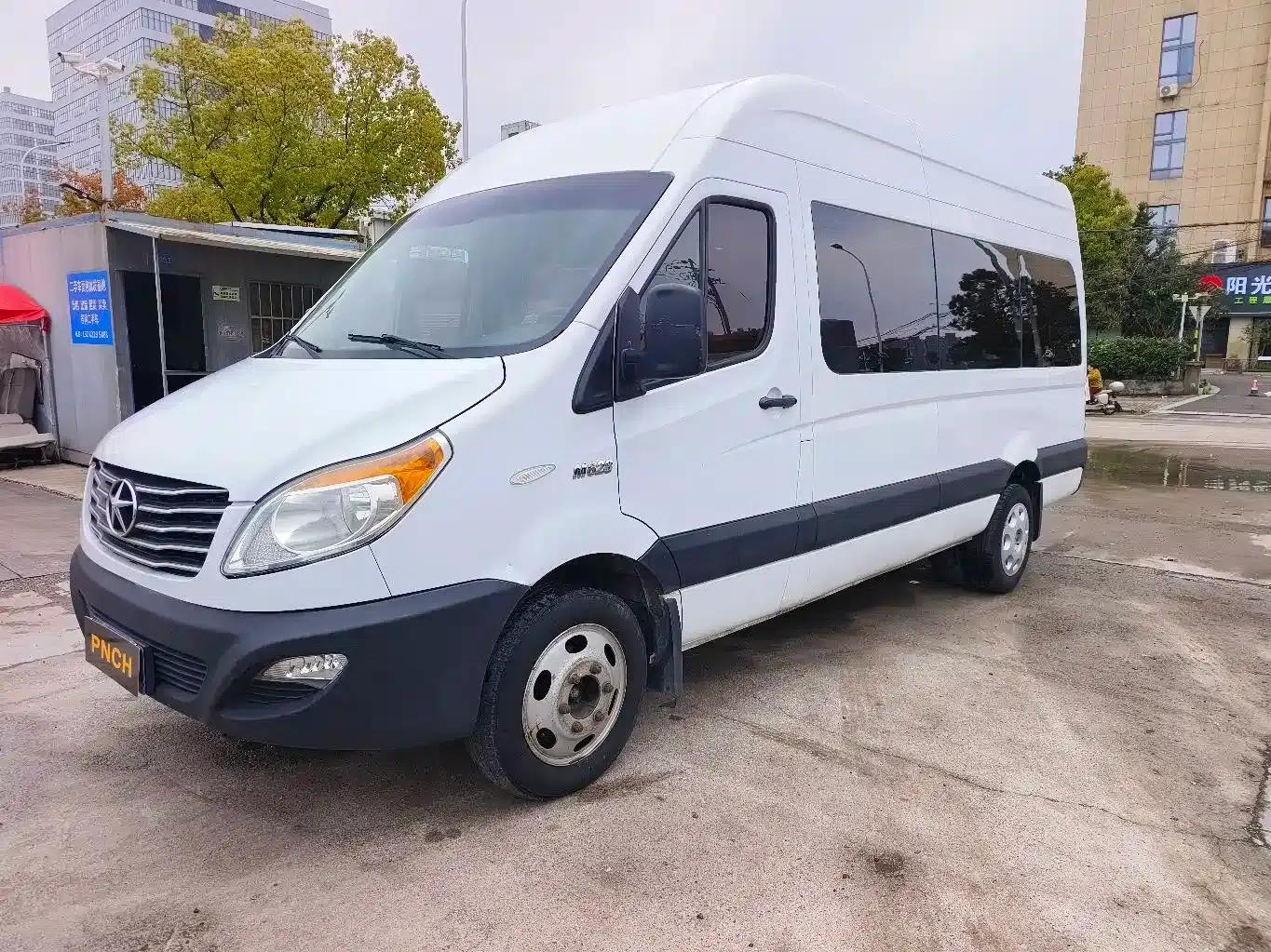Starlight 2019 1.9T Fuel-Saving King Platinum Edition 5-9 Seats Star Express — миниатюра 1