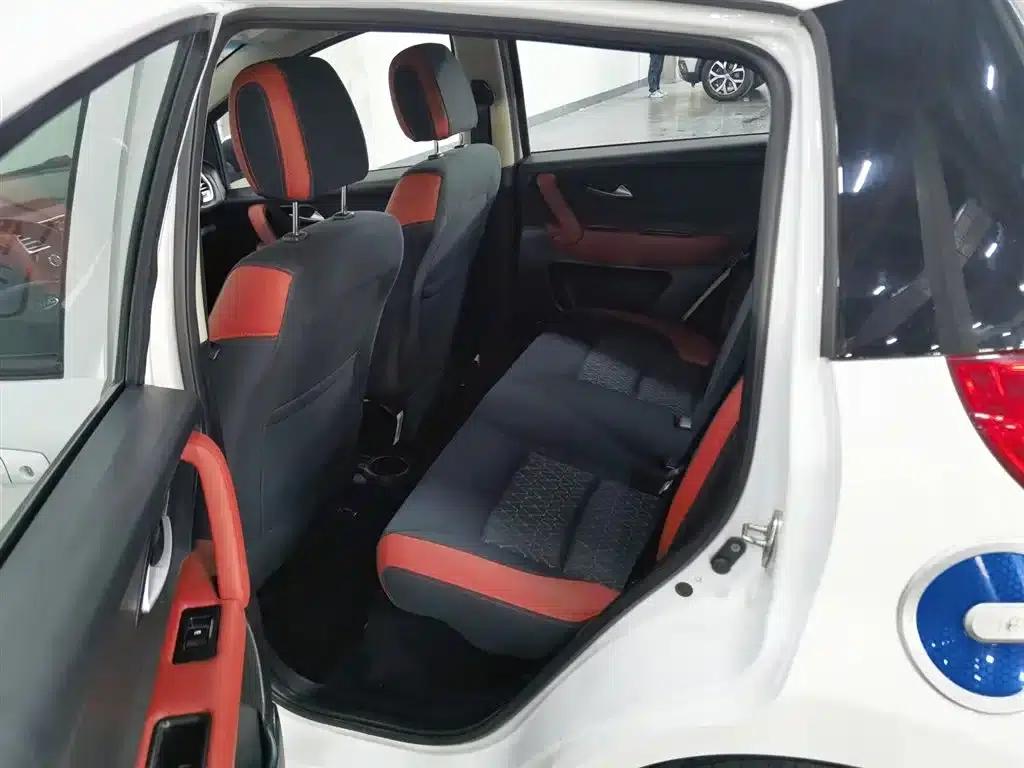 JAC iEV6E 2017 iEV6E Time Edition — миниатюра 15