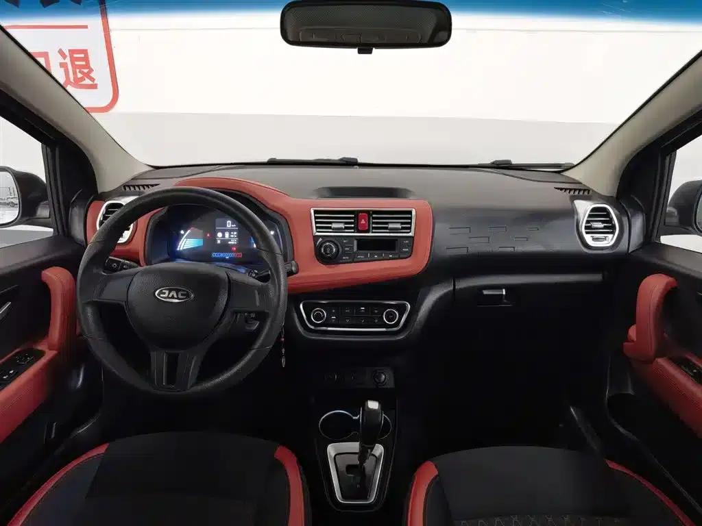 JAC iEV6E 2017 iEV6E Time Edition — миниатюра 5