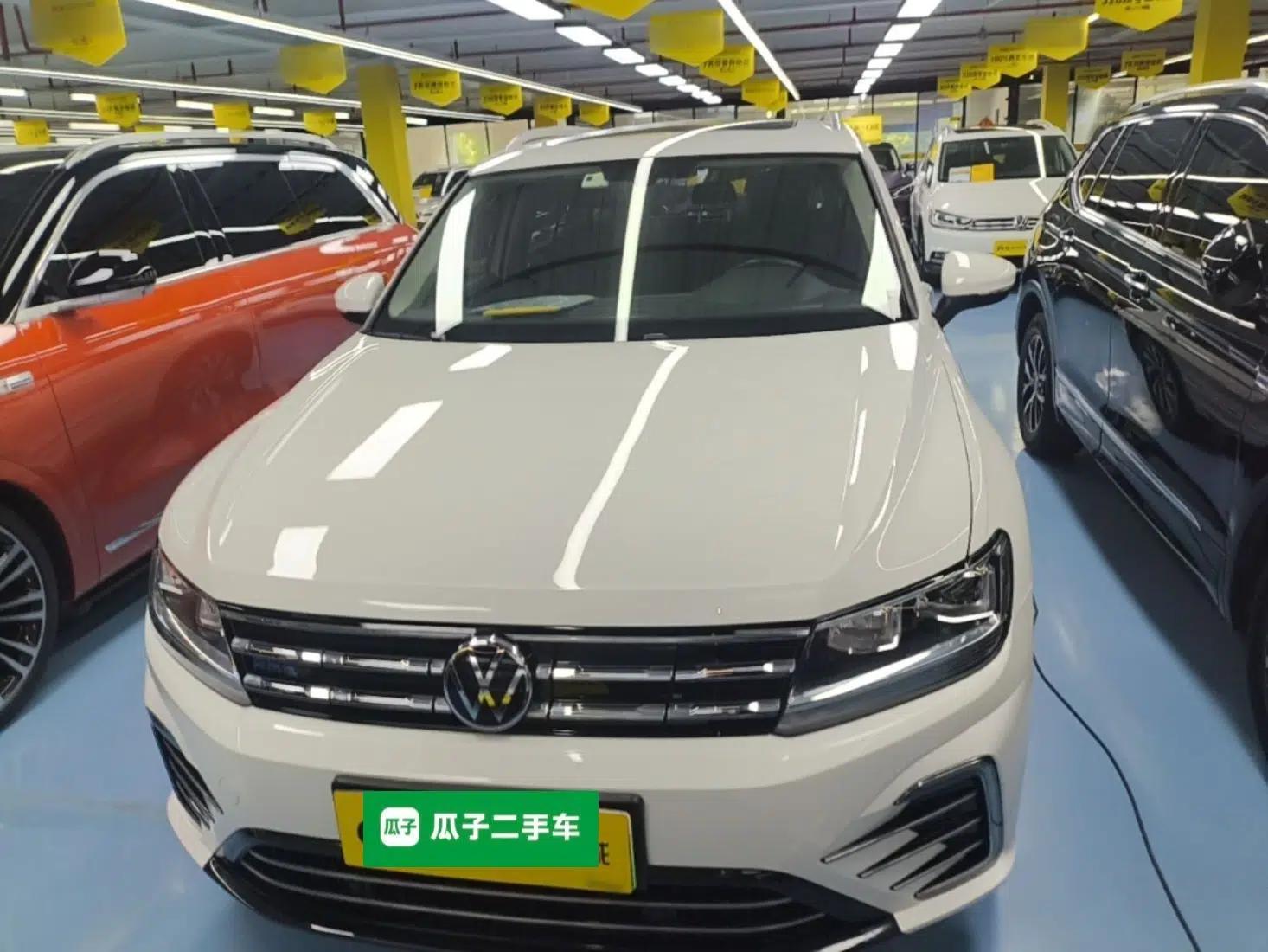Volkswagen Tiguan L New Energy 2021 430 PHEV Plug-in Hybrid Prestige Edition — миниатюра 2