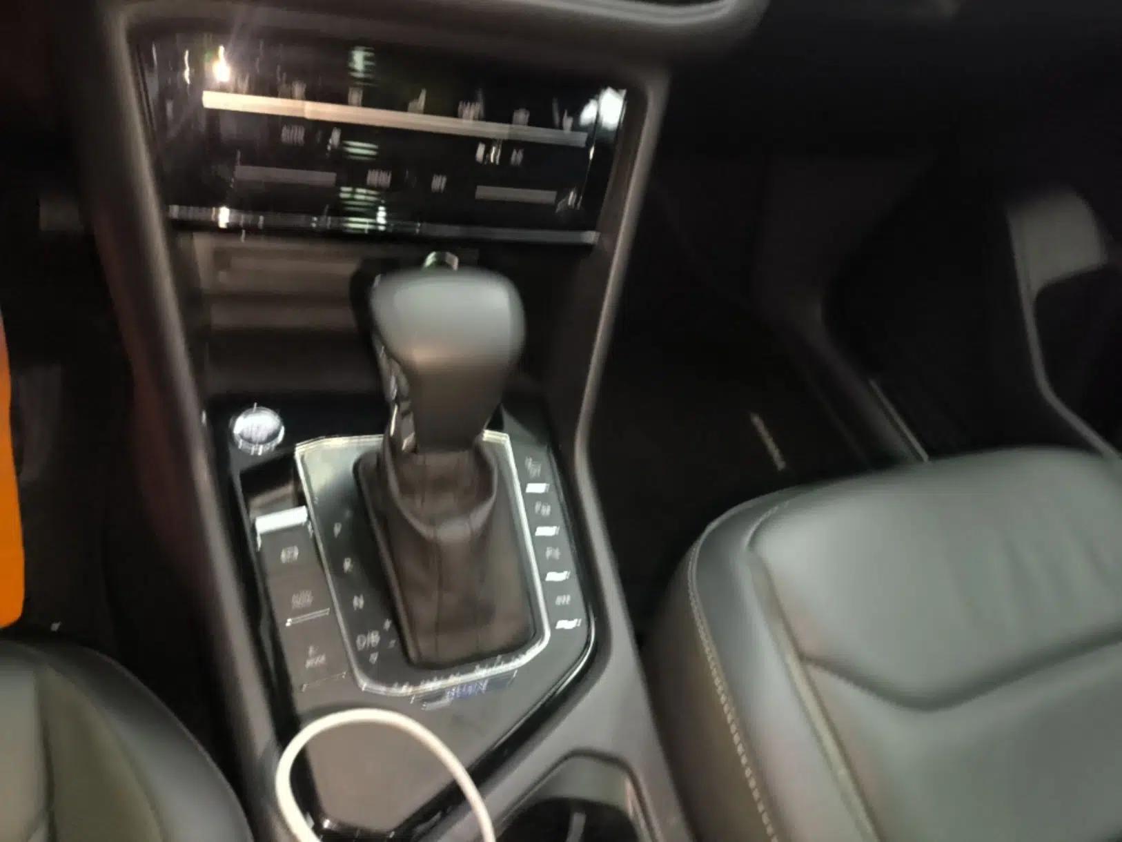 Volkswagen Tiguan L New Energy 2021 430 PHEV Plug-in Hybrid Prestige Edition — миниатюра 17
