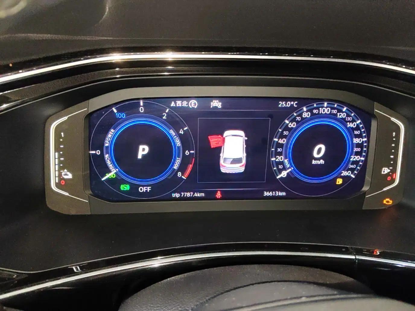 Volkswagen Tayron GTE Plug-in Hybrid 2020 1.4T Luxury Model — миниатюра 15