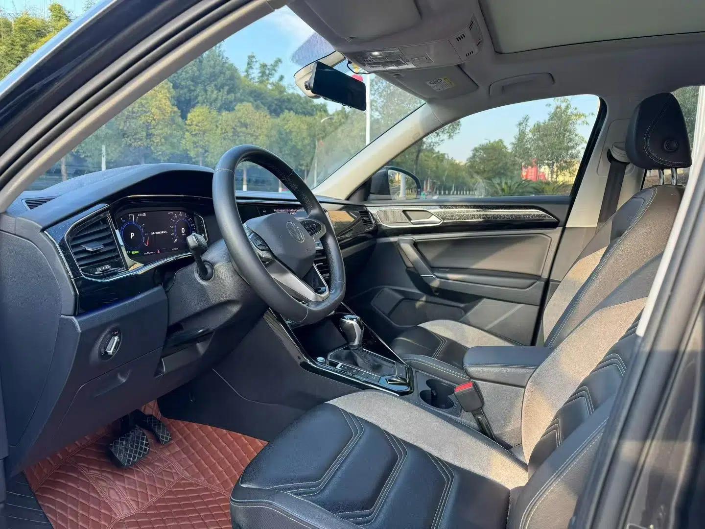 Volkswagen Tayron GTE Plug-in Hybrid 2020 1.4T Luxury Model — миниатюра 18