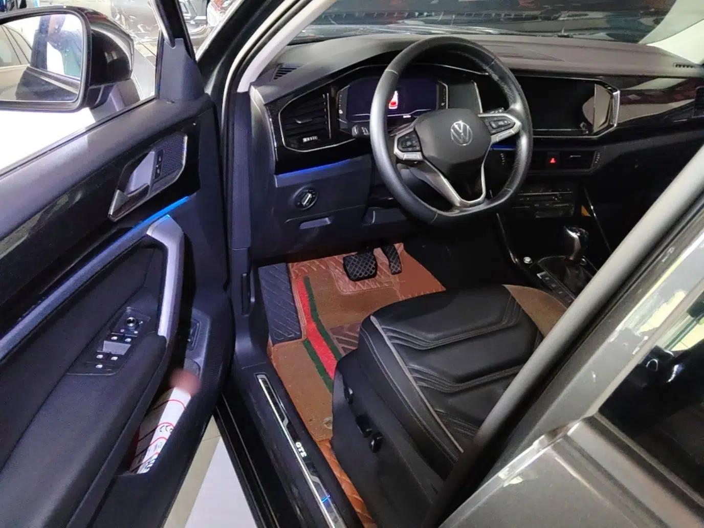 Volkswagen Tayron GTE Plug-in Hybrid 2020 1.4T Luxury Model — миниатюра 19