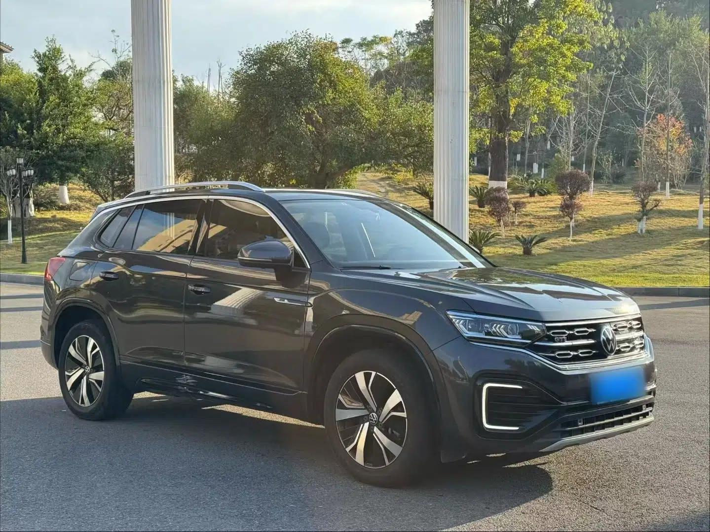 Volkswagen Tayron GTE Plug-in Hybrid 2020 1.4T Luxury Model — миниатюра 3