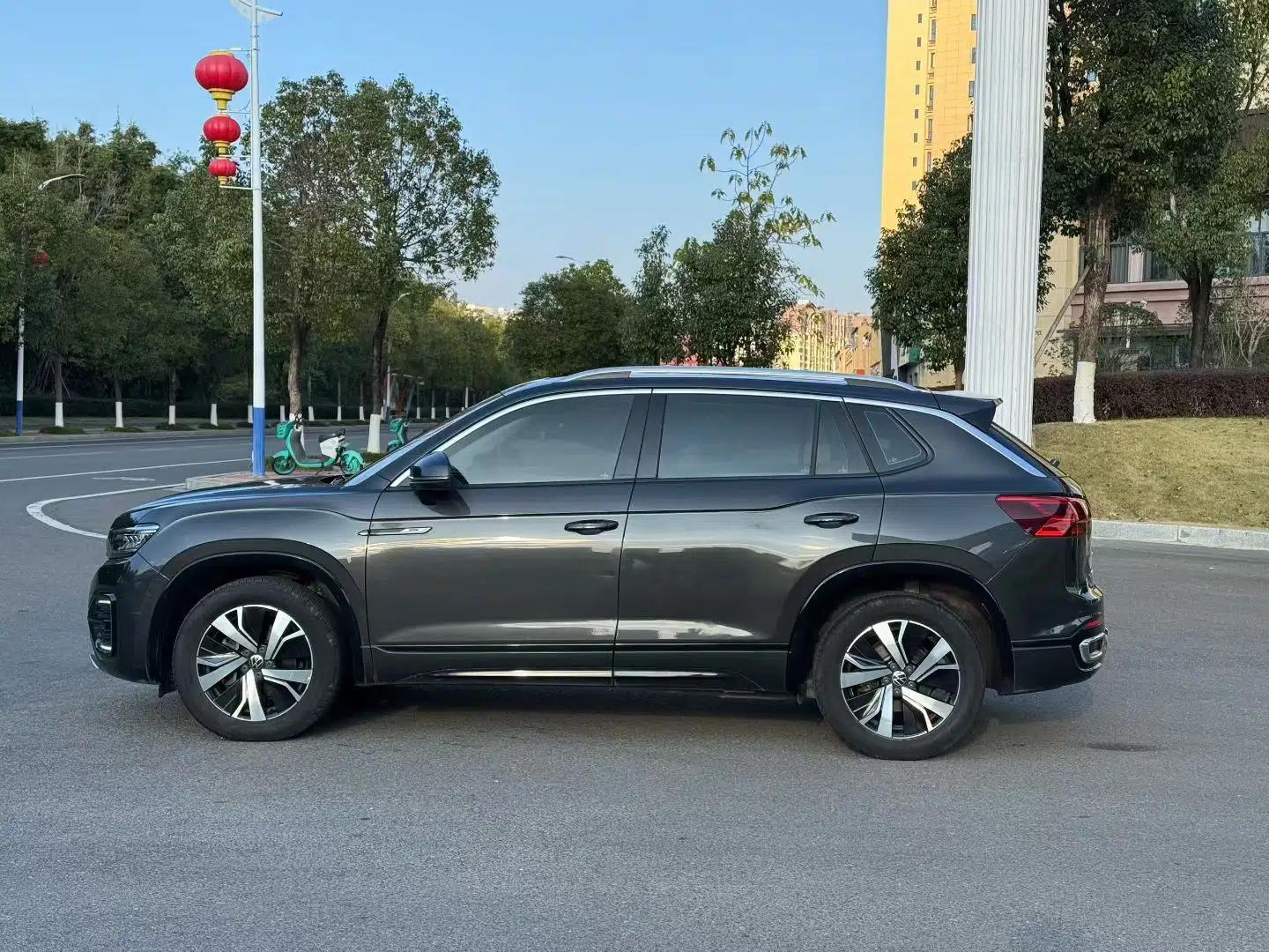 Volkswagen Tayron GTE Plug-in Hybrid 2020 1.4T Luxury Model — миниатюра 4