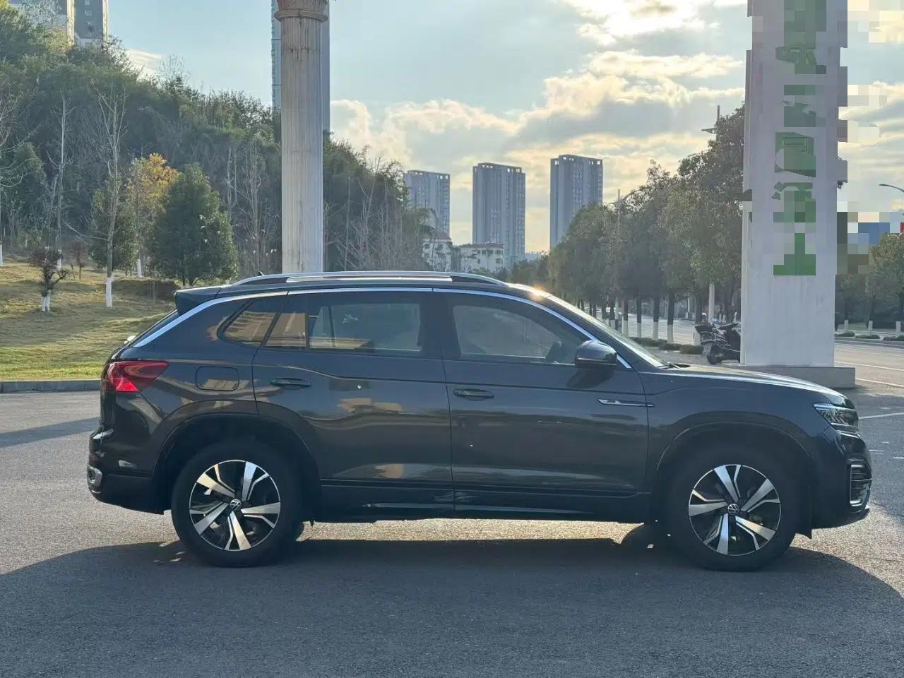 Volkswagen Tayron GTE Plug-in Hybrid 2020 1.4T Luxury Model — миниатюра 6