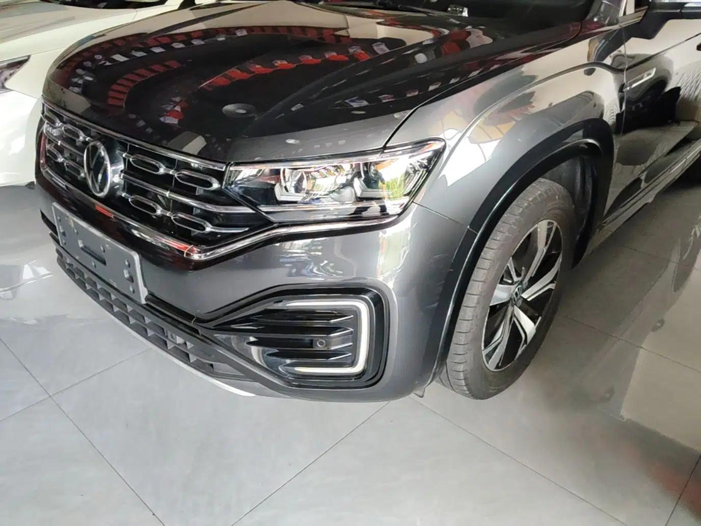 Volkswagen Tayron GTE Plug-in Hybrid 2020 1.4T Luxury Model — миниатюра 9