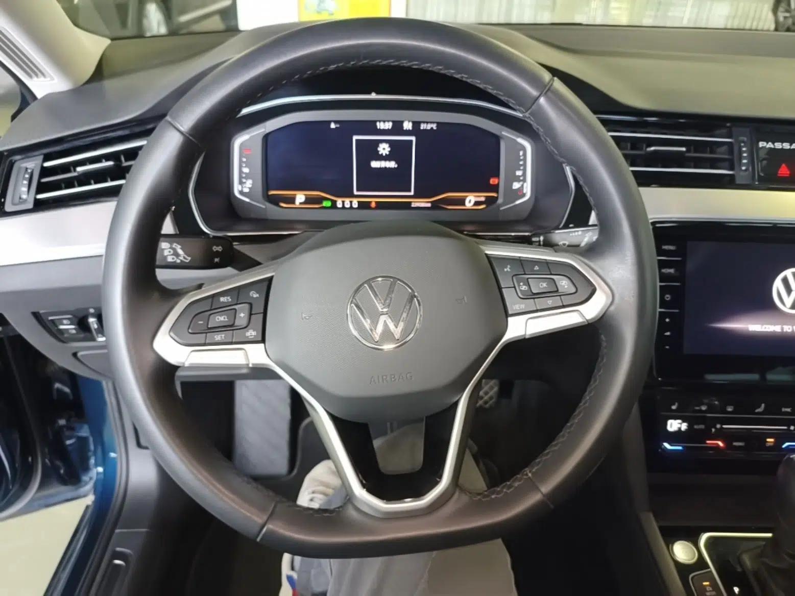 Volkswagen Variant 2021 2.0T Comfort Edition — миниатюра 14
